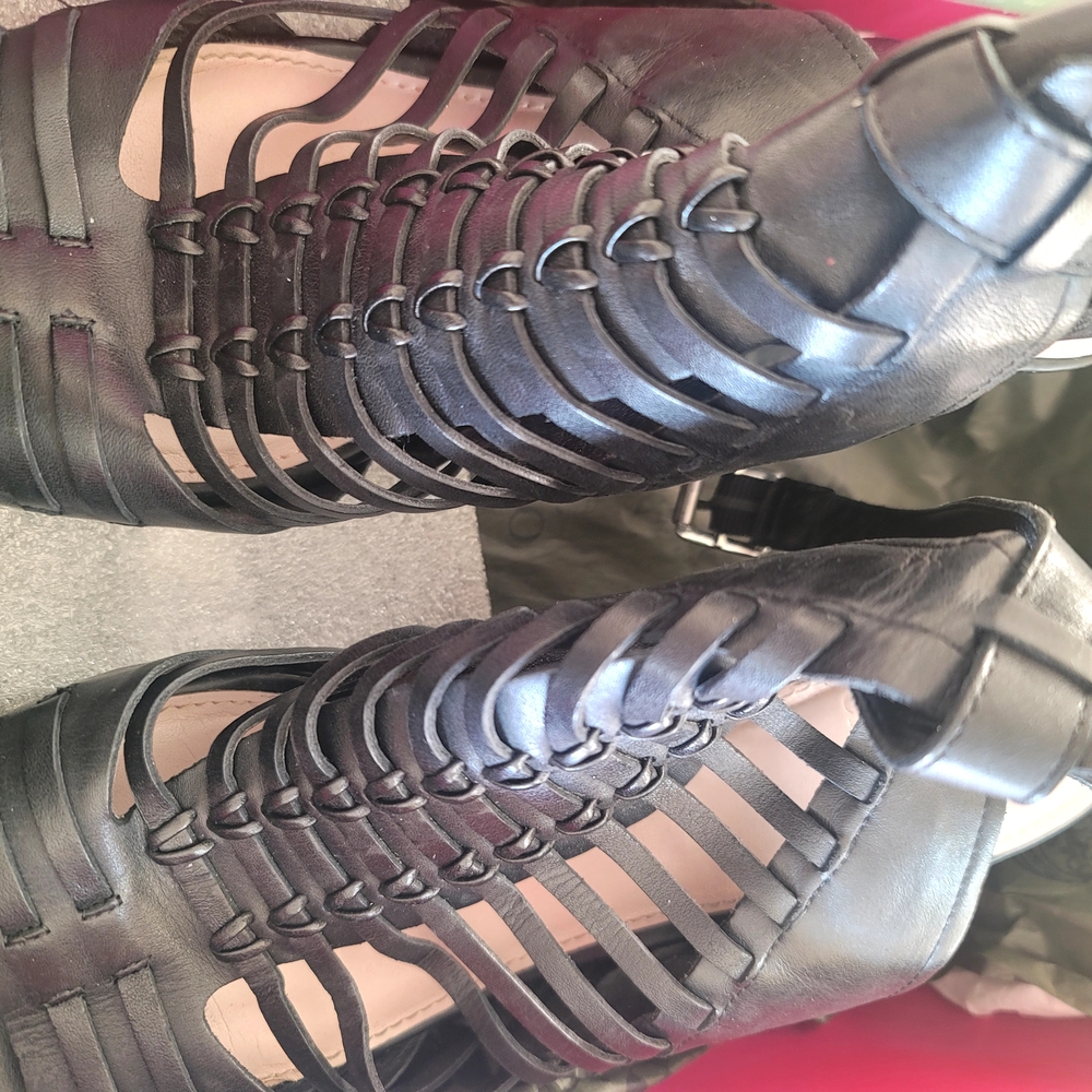 Vince Camuto Black Heels with Intricate Straps